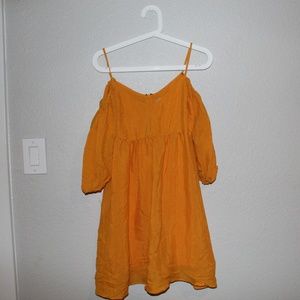 Dress with off the shoulder sleeves